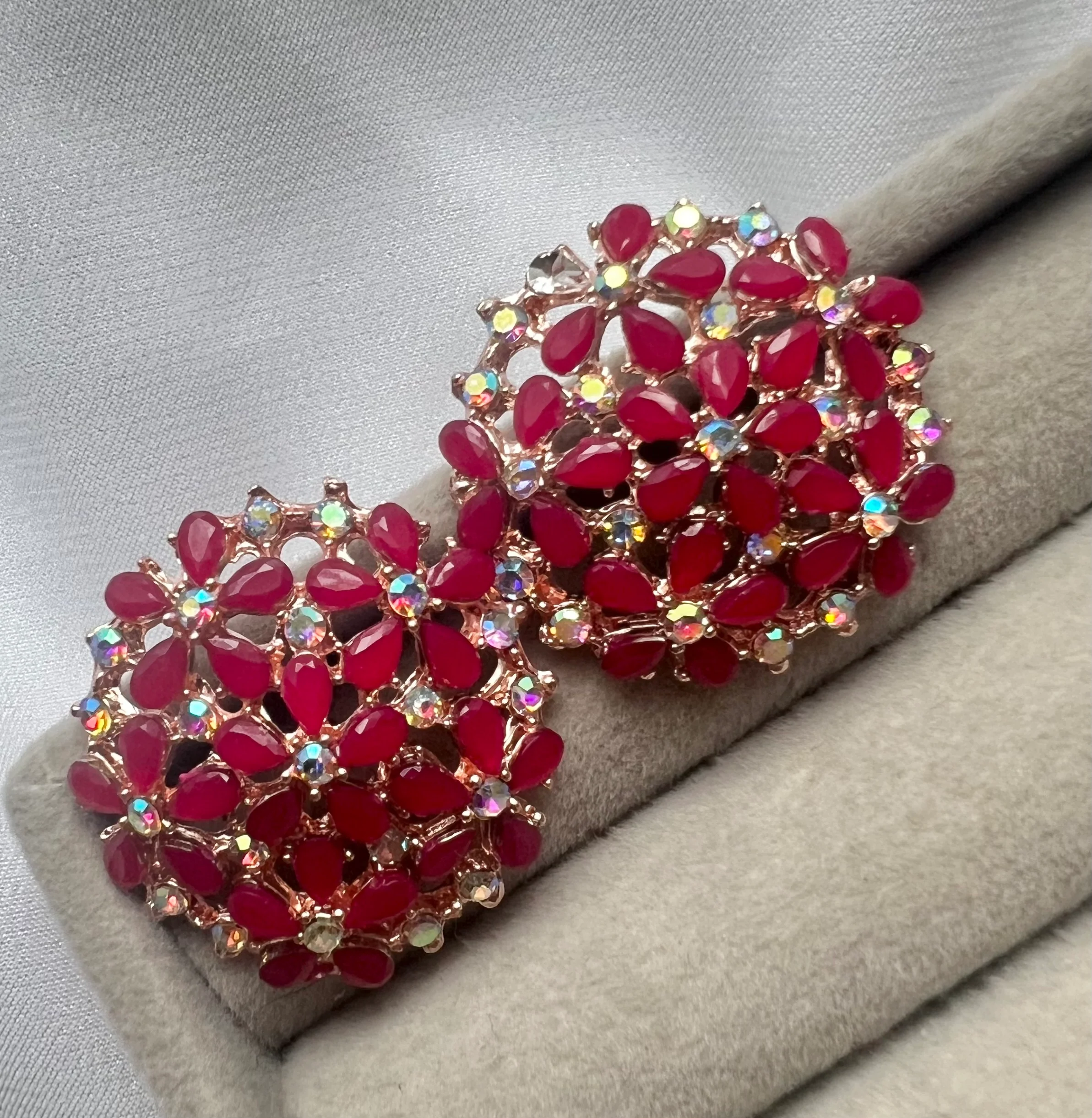 Riya Studs earrings SALE - 12 colors - Image 8