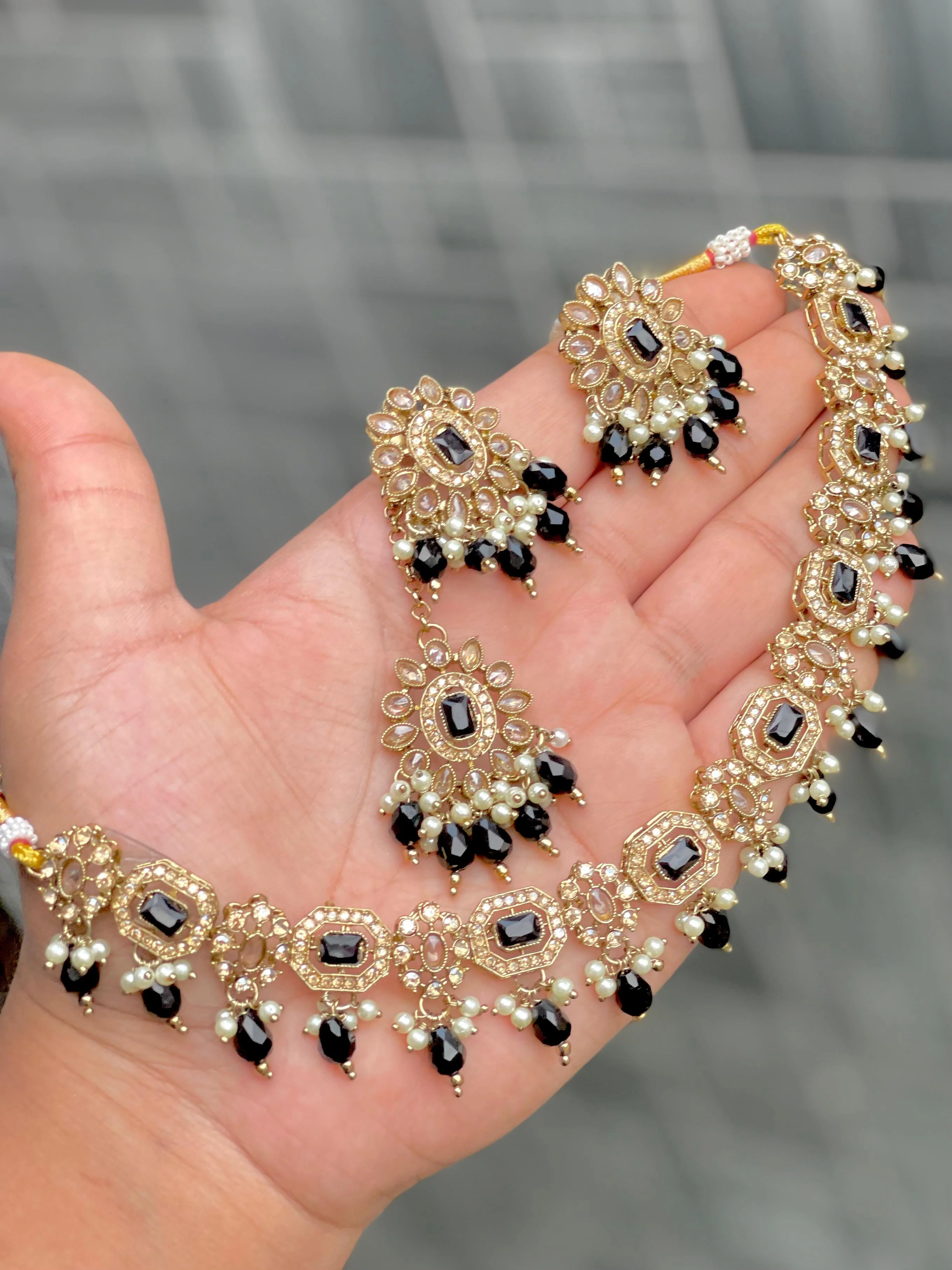 Ruby Necklaceset - Image 3