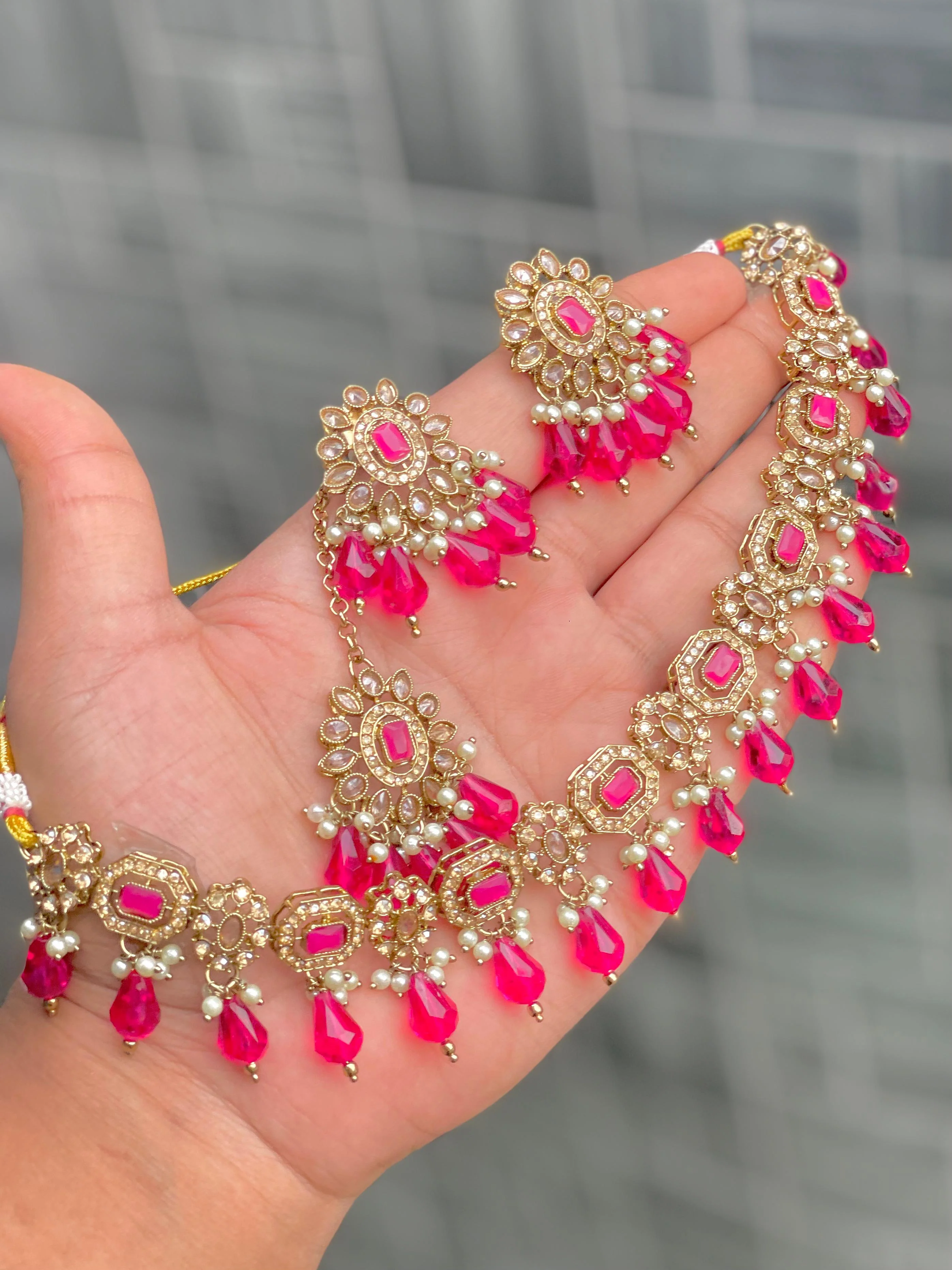 Ruby Necklaceset - Image 6